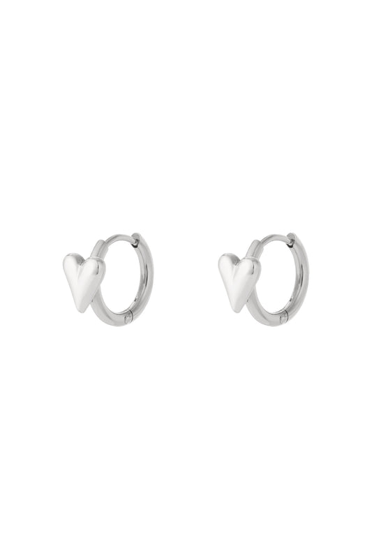 Hoop with mini heart earrings