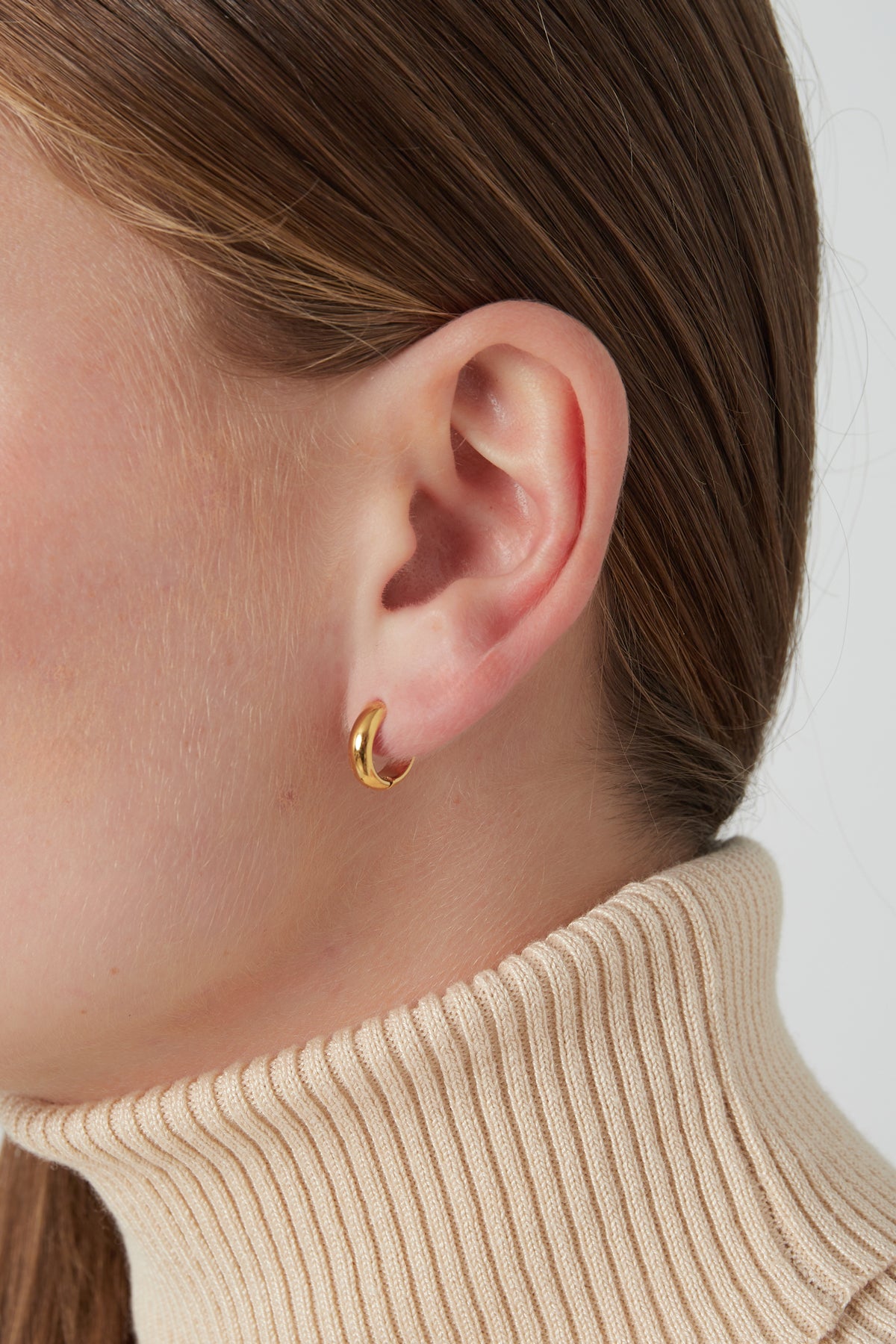 fine line earrings