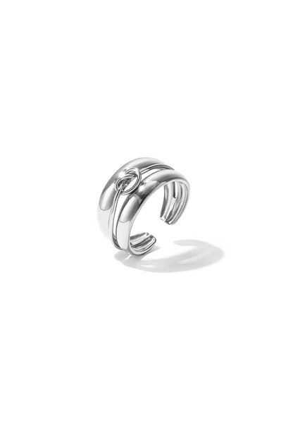Layered ring with minimalist twisted detail