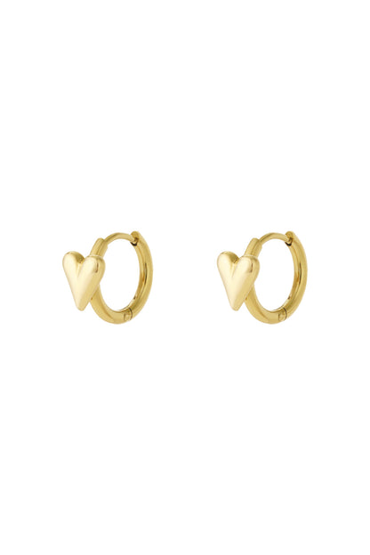 Hoop with mini heart earrings