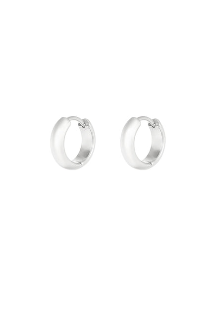 fine line earrings