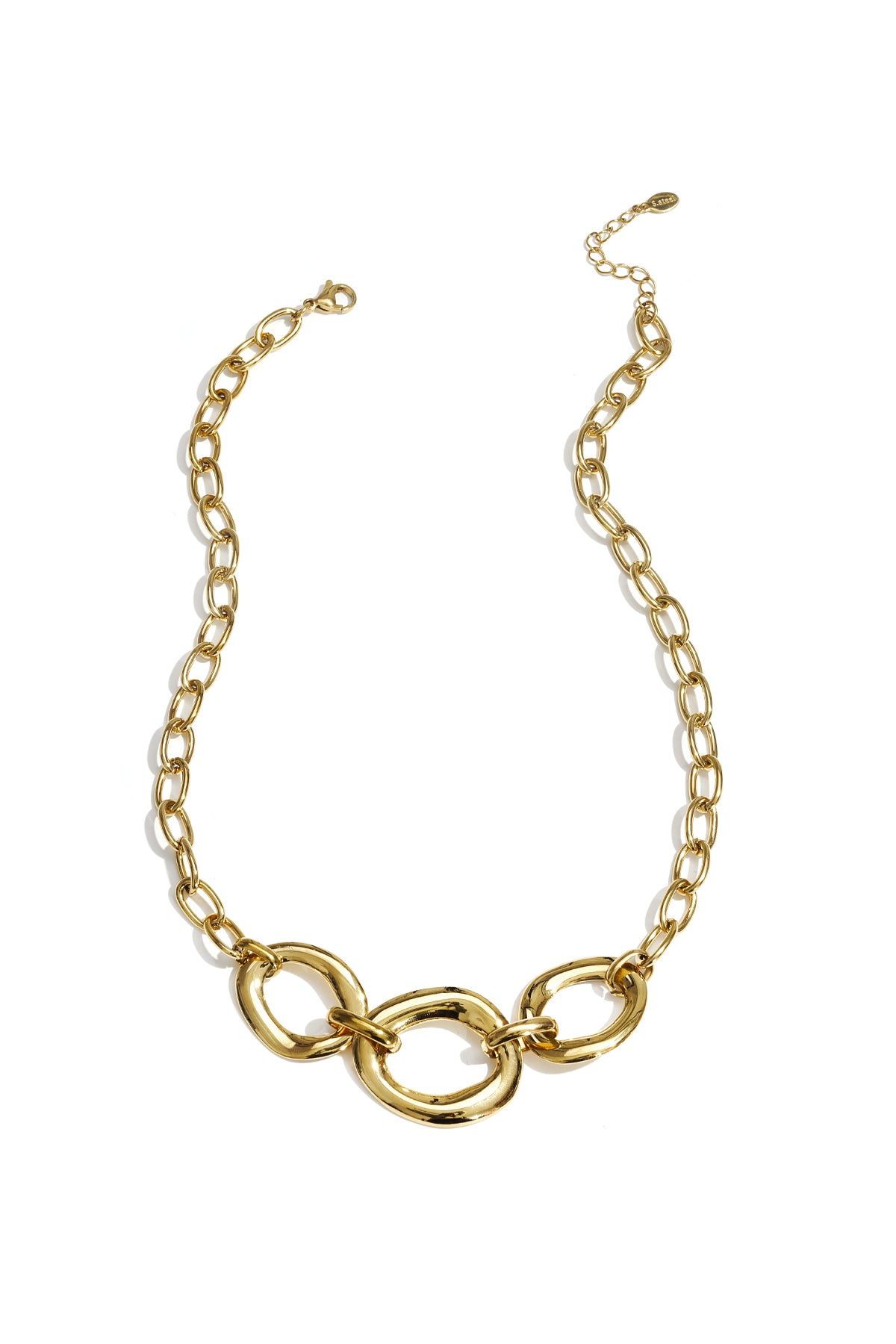 Necklace with round statement pieces