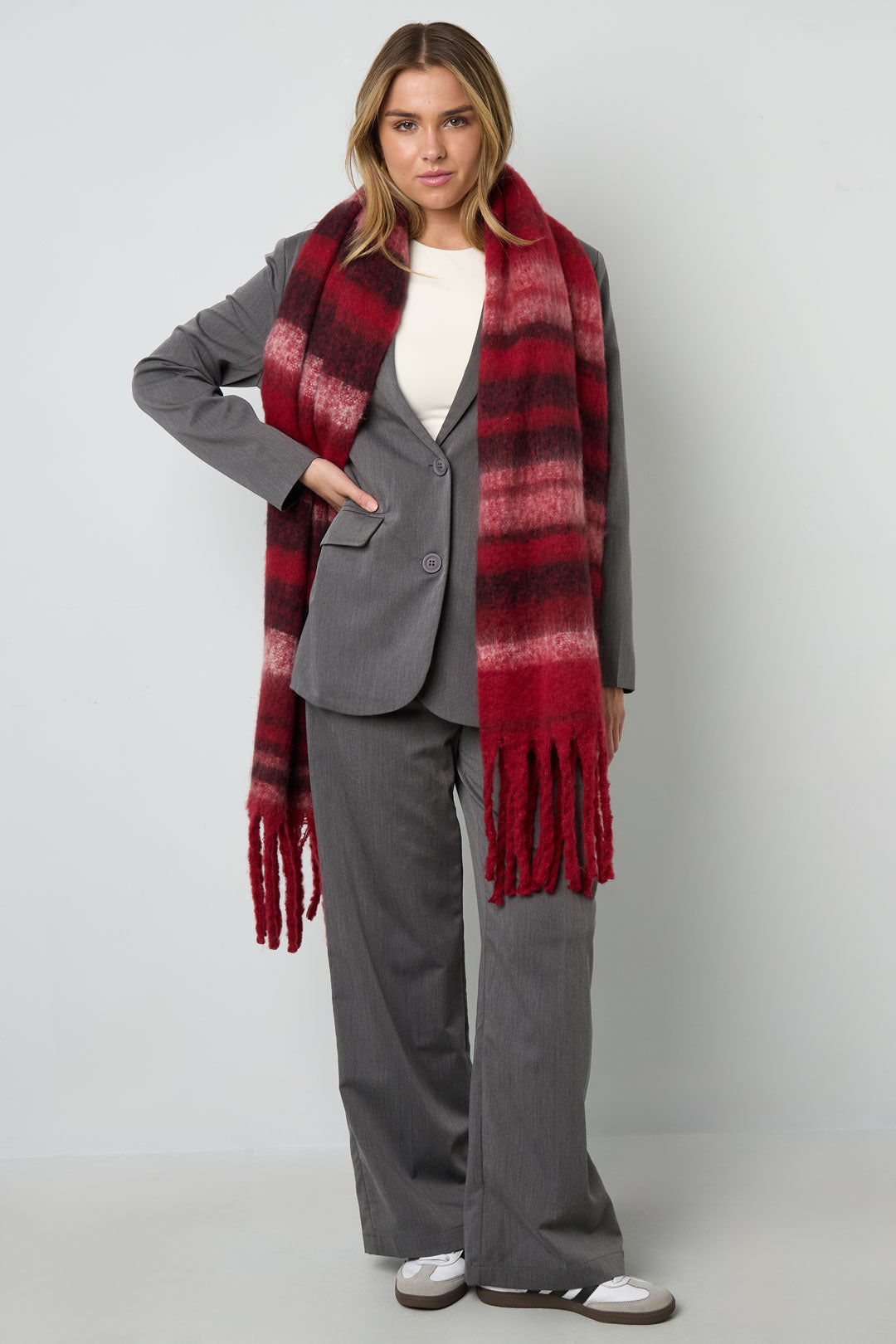 Wicked scarf